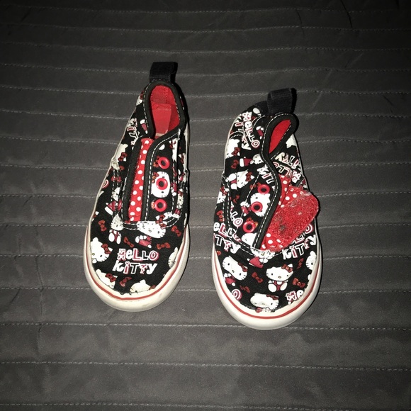hello kitty vans size 8